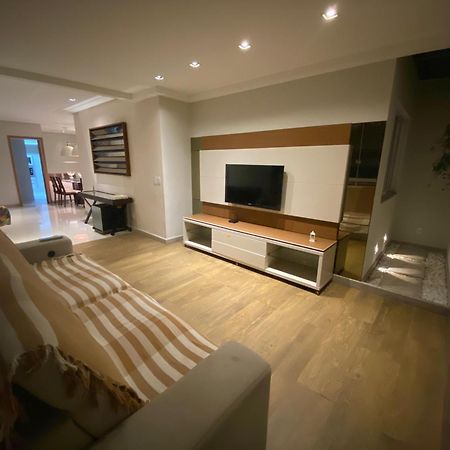Apt 3Q Luxo Com Ar E Jacuzzi Na Beira Mar กวาราปารี ภายนอก รูปภาพ