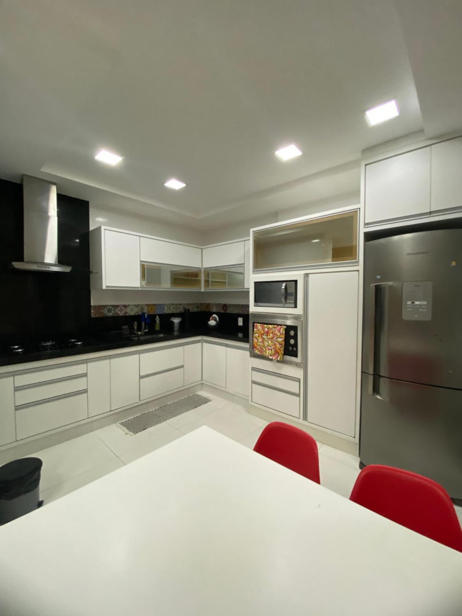 Apt 3Q Luxo Com Ar E Jacuzzi Na Beira Mar กวาราปารี ภายนอก รูปภาพ